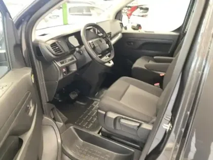 Photo 6 Peugeot Expert  Fg M 2.2 Diesel 180ch Cabine Approfondie Fixe automatique