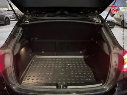 Photo 13 Mercedes Classe A  180 136ch AMG Line GPS Camera