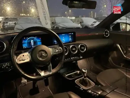 Photo 14 Mercedes Classe A  180 136ch AMG Line GPS Camera