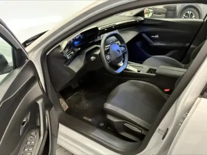 Photo 9 Peugeot 308  SW 1.5 BlueHDi 130ch S&S Active Pack EAT8