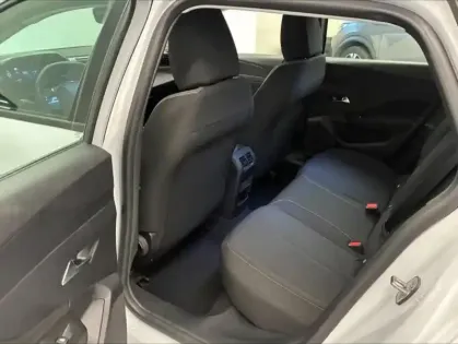 Photo 8 Peugeot 308  SW 1.5 BlueHDi 130ch S&S Active Pack EAT8