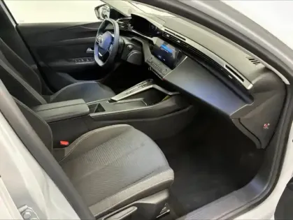 Photo 10 Peugeot 308  SW 1.5 BlueHDi 130ch S&S Active Pack EAT8