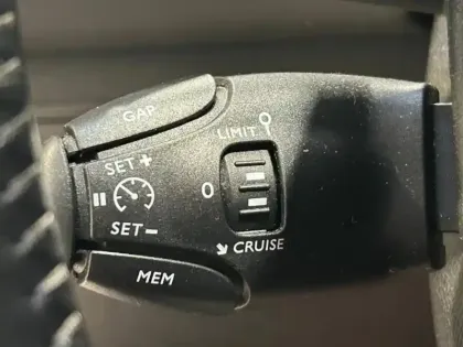 Photo 12 Peugeot 308  1.2 PureTech 130ch S&S Allure Pack EAT8