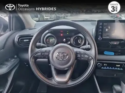 Photo 8 Toyota Yaris  116h Design 5p MY22