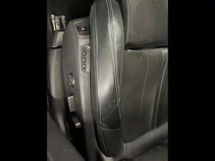 Photo 12 Peugeot 5008  1.6 PureTech 180ch E6.c Crossway S&S EAT8