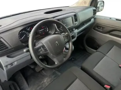 Photo 5 Peugeot Expert  Fg M 2.0 BlueHDi 180ch S&S Pack Asphalt EAT8