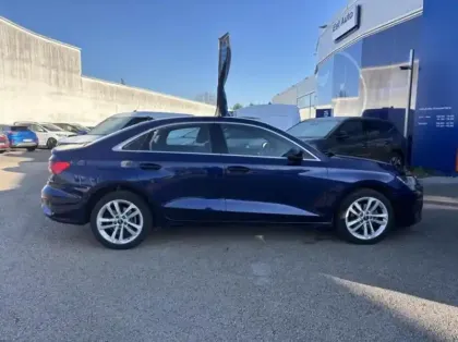 Photo 7 Audi A3  Berline 35 TFSI 150ch Design