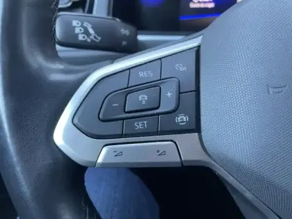 Photo 14 Volkswagen T-roc  1.0 TSI 110ch Life