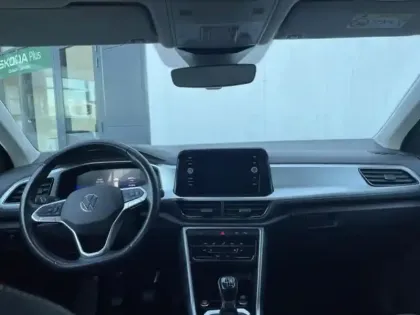 Photo 9 Volkswagen T-roc  1.0 TSI 110ch Life