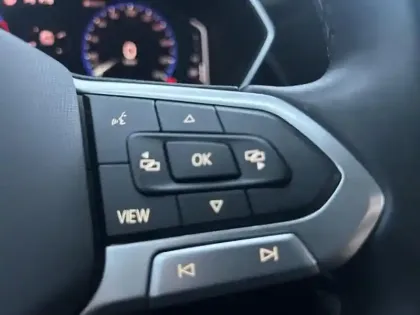 Photo 12 Volkswagen T-cross  1.0 TSI 110ch R-Line Tech