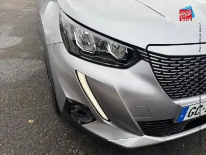 Photo 12 Peugeot 2008  e- 136ch Active Business