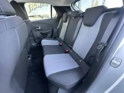 Photo 14 Opel Corsa  1.2 Turbo Hybrid 110ch Edition e-DCT6