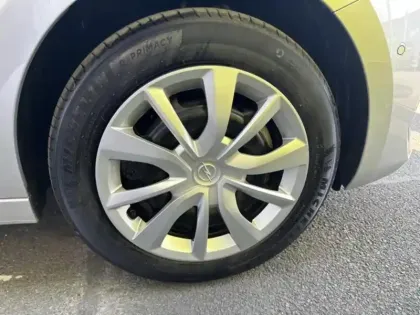 Photo 11 Opel Corsa  1.2 Turbo Hybrid 110ch Edition e-DCT6