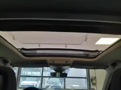 Photo 10 Volkswagen Tiguan  1.5 TSI 150ch Elegance DSG7