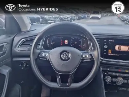 Photo 8 Volkswagen T-roc  1.5 TSI EVO 150ch Carat Euro6d-T