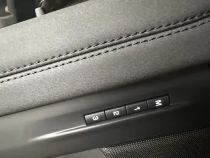 Photo 12 Land rover Range Rover Evoque Gén. II (L551) Ph1 Mk III R-Dynamic SE 5