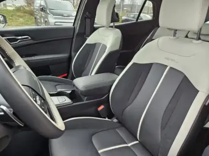 Photo 16 Kia Sportage Gén. V Ph2 GT-line Premium 5