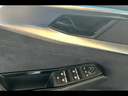 Photo 5 Renault Austral  1.2 E-Tech full hybrid 200ch Techno esprit Alpine - 24