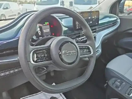 Photo 9 Fiat 500  e 118ch Icône