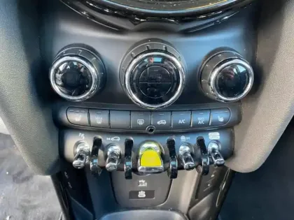 Photo 14 Mini Mini  Cooper SE 184ch Edition Premium Plus BVA 5CV