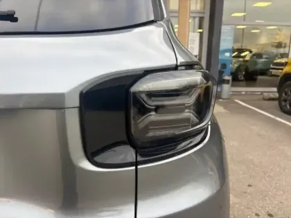 Photo 11 Jeep Avenger  Electrique 156ch 115kW Summit