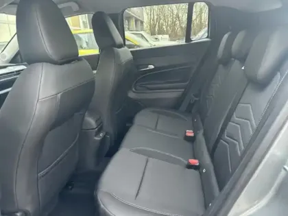 Photo 9 Jeep Avenger  Electrique 156ch 115kW Summit