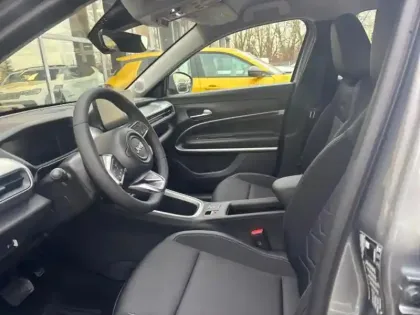 Photo 8 Jeep Avenger  Electrique 156ch 115kW Summit