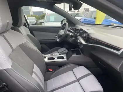 Photo 16 Opel Grandland  1.2 Turbo Hybrid 136ch GS e-DCT6