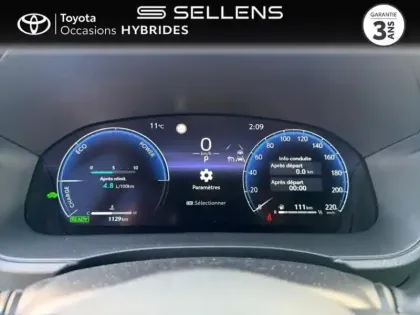 Photo 13 Toyota Yaris  130h Première 5p MC24