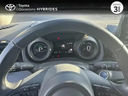 Photo 12 Toyota Yaris  116h Design 5p MY22