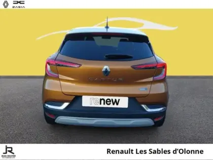 Photo 10 Renault Captur  1.6 E-Tech hybride 145ch Intens -21