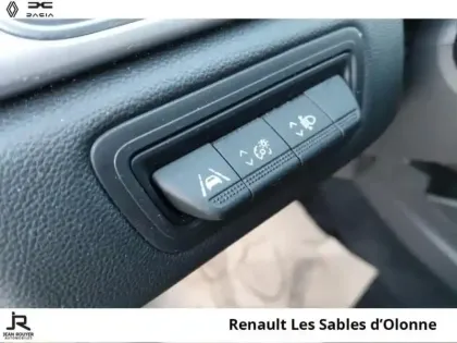 Photo 14 Renault Captur  1.6 E-Tech hybride 145ch Intens -21
