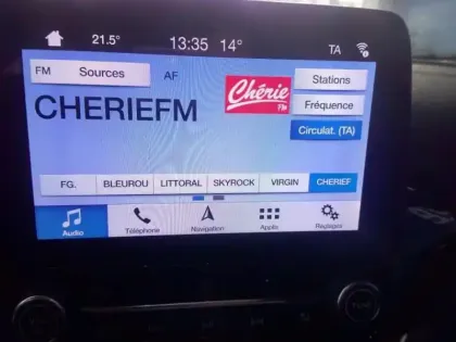 Photo 7 Ford Fiesta  1.0 EcoBoost 100ch Stop&Start ST-Line 5p Euro6.2