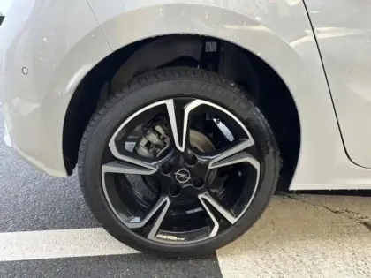 Photo 11 Opel Corsa  1.2 Turbo Hybrid 110ch GS e-DCT6