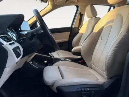 Photo 8 BMW X1  sDrive18dA 150ch xLine