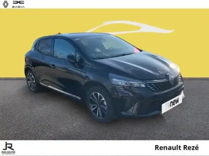 Photo 16 Renault Clio  1.6 E-Tech 145ch full hybrid Techno - 24