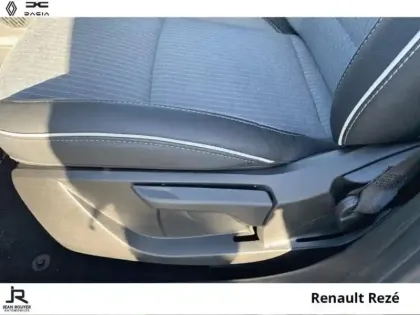 Photo 30 Renault Clio Gén. V (BJA) Ph2 Techno 5