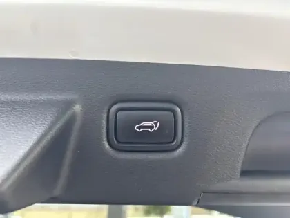 Photo 12 Kia Xceed  1.6 GDi 105ch + Plug-In 60.5ch Premium DCT6