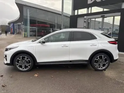 Photo 7 Kia Xceed  1.6 GDi 105ch + Plug-In 60.5ch Premium DCT6