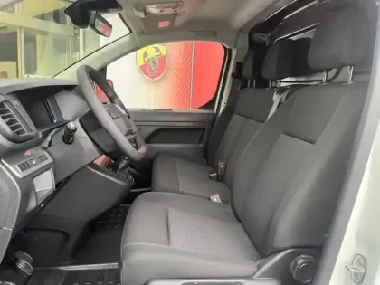 Photo 12 Fiat Scudo  Fg M 1.5 Diesel 120ch Pack Premium Connect