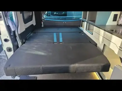 Photo 11 Renault Trafic  SpaceNomad 2.0 Blue dCi 150ch Techno auto - 25