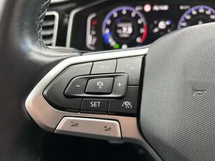 Photo 13 Volkswagen Taigo  1.5 TSI 150ch R-Line DSG7