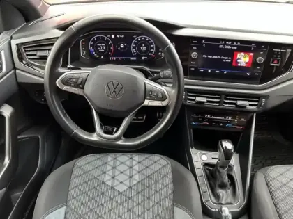 Photo 10 Volkswagen Taigo  1.5 TSI 150ch R-Line DSG7