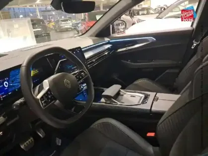 Photo 14 Renault Rafale  1.2 E-Tech full hybrid 200ch esprit Alpine