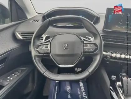 Photo 11 Peugeot 3008  HYBRID4 300ch Allure Pack e-EAT8