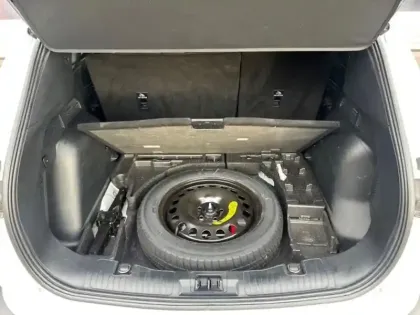 Photo 9 Ford Kuga  2.5 Duratec 190ch FHEV E85 Titanium BVA