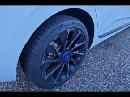 Photo 12 Renault Clio  1.6 E-Tech 145ch full hybrid esprit Alpine - 24