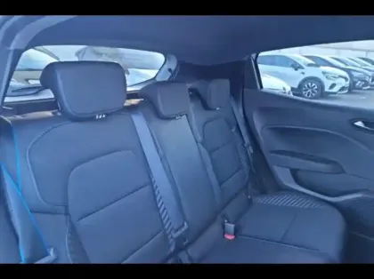 Photo 10 Renault Clio  1.6 E-Tech 145ch full hybrid esprit Alpine - 24