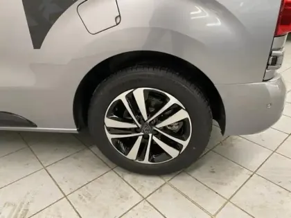 Photo 10 Peugeot Expert  Fg M 2.2 Diesel 180ch Tech Edition automatique