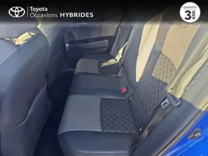 Photo 11 Toyota C-HR  122h Distinctive 2WD E-CVT MY22